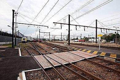 前《龙腾世纪》总监新作《永恒之链》公布2025路线图